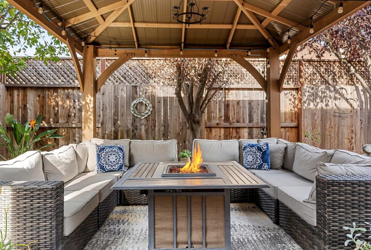 Brand New Listing - Windsor “Winetopia” Getaway المظهر الخارجي الصورة